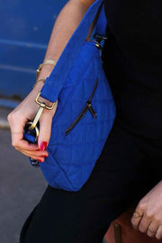 Hindbag Margault gesteppte Umhängetasche – Electric Blue