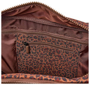 Roka Gatwick Mittelgroße Reisetasche aus recyceltem Canvas – Mini Leopard Brown