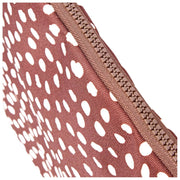Roka Brick Lane Laptoptasche aus recyceltem Canvas – Brauner Fleck