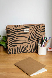 Hindbag Ava Mittelgroße 15-Zoll-Laptoptasche – Zimt-Zebra-Braun