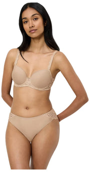 Triumph Amourette gepolsterter Bügel-BH – Hautbeige