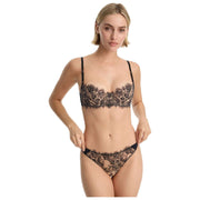 Skarlett Blue Entice Balconette-BH aus Spitze – Schwarz/Nylon-Hellbraun