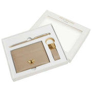 Alice Wheeler London Bow Kartenhalter, Schlüsselanhänger und Stift, luxuriöses Geschenkset – Steinbeige