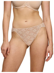 Triumph Amourette Tai-Slip mit hohem Beinausschnitt – Hautbeige