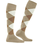 Burlington Kniestrümpfe Queen – Perlbeige