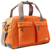 Roka Gatwick Mittelgroße Reisetasche aus recyceltem Canvas – Atomic Orange