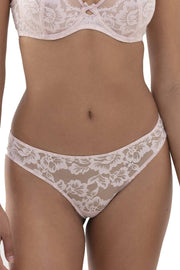 Mey Amazing String Lace Thong - Blüte nackt
