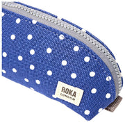 Roka Tate Kleine Baumwoll-Canvas-Tasche – Marineblau gepunktet