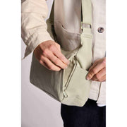 Hindbag Emile Umhängetasche mit mehreren Taschen – Tongrün