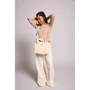 Hindbag Louise Square Umhängetasche – Samtbeige