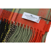 Locharron of Scotland Borders Bruce of Kinnaird Ancient Lambswool Decke – Rosa/Grün/Orange