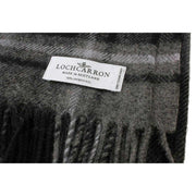 Locharron of Scotland Borders Macrae Hunting Lammwolldecke – Grau