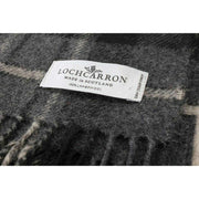 Locharron of Scotland Darwin Macrae Jagdschal aus Lammwolle – Grau