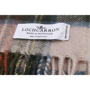 Locharron of Scotland Darwin Stewart Kleid Lammwollschal – Creme/Olivgrün