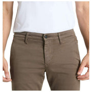 MAC Jeans Ultimate Driver Hose – Schokoladenbraun