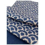 Kuscheliger Schal „Powder Agatha“ – Denim-Mix-Blau