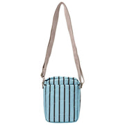 Roka Bond Umhängetasche aus recyceltem Canvas – Blau gestreift