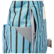 Roka Canfield B Kleiner Rucksack aus recyceltem Canvas – Blau gestreift