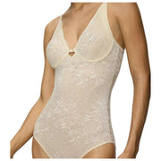 Triumph Amourette Charm Körperform – Cremiger Traum