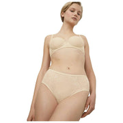 Triumph Amourette Charm Maxi-Slip – Cremiger Traum