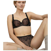 Triumph Amourette Charm gepolsterter Bügel-BH – Schwarz