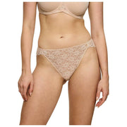 Triumph Amourette Tai-Slip mit hohem Beinausschnitt – Hautbeige