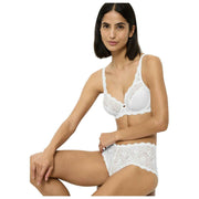 Triumph Amourette Spitzen-BH mit Bügel – Weiß
