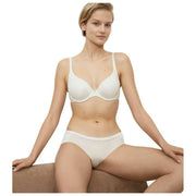 Triumph Body Make Up Soft Touch Hipster – Vanillecreme